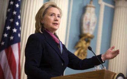 Clinton: "Da Wikileaks attacco alla comunità mondiale"