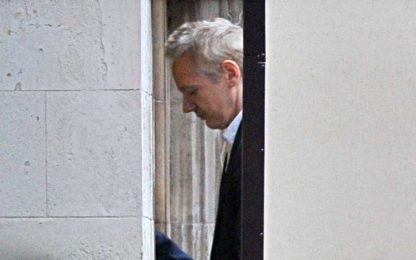 Assange si rifugia nell’ambasciata dell’Ecuador a Londra