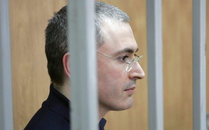 Russia, Mikhail Khodorkovsky è stato giudicato colpevole