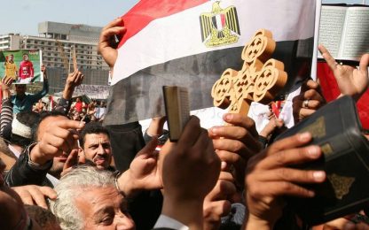 L'Egitto in piazza per la domenica dei martiri