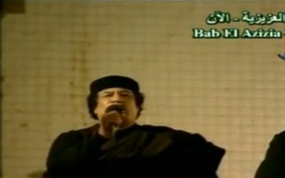 Guerra in Libia, Gheddafi: "Le vostre bombe mi fanno ridere"