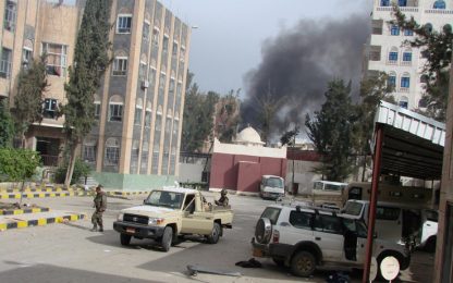 Yemen, assalto al palazzo presidenziale: diverse vittime