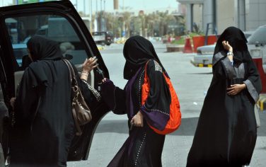 donne_arabia_saudita_macchina_getty