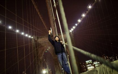 Usa, ciclone Indignati: occupato pure il Ponte di Brooklyn
