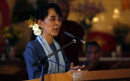 Birmania, il partito di San Suu Kyi parteciperà al voto
