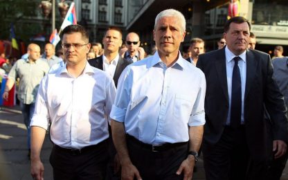 Serbia, il 20 maggio ballottaggio Tadic-Nikolic