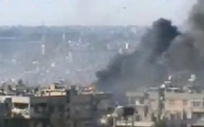 Siria, Annan: civili intrappolati nelle città bombardate
