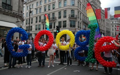 Facebook e Google, i colossi del web gay friendly