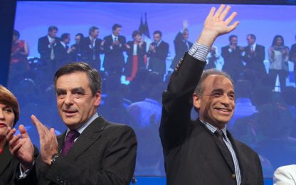 Francia, l'eredità di Sarkozy si conquista anche sul web