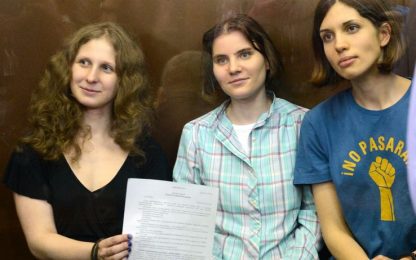 Russia, le Pussy Riot condannate a 2 anni di reclusione