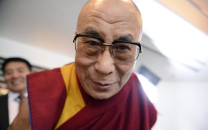 Giappone, il Dalai Lama a SkyTG24 scherza su Berlusconi