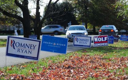 Sfida all'ultimo voto tra Obama e Romney, l'America sceglie