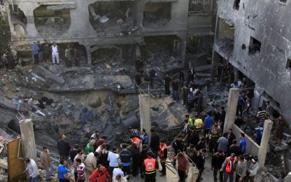 Gaza, Israele: "Pronti a estendere l'attacco". Obama frena