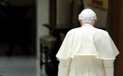 L’addio storico di Benedetto XVI: “Sento la fatica dell’età”