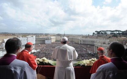 Pasqua, l'appello del Papa per la pace: "Basta sangue"