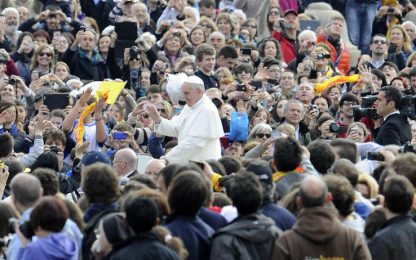 Papa Francesco: "Le donne hanno un ruolo primario"