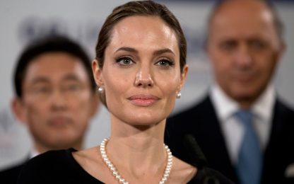 Angelina Jolie: "Ho subito una doppia mastectomia"