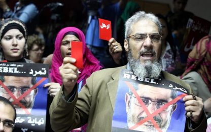 Egitto, l'opposizione scende in piazza contro Morsi