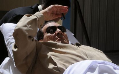 Egitto, Mubarak sarà scarcerato: ok ai domiciliari