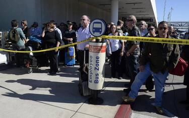 Usa, sparatoria in aeroporto a Los Angeles: 1 morto