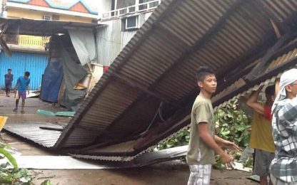 Il tifone Haiyan distrugge le Filippine: migliaia di vittime