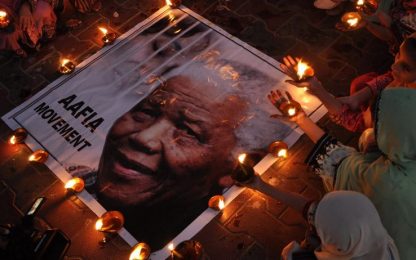 Addio a Nelson Mandela, i funerali il 15 dicembre