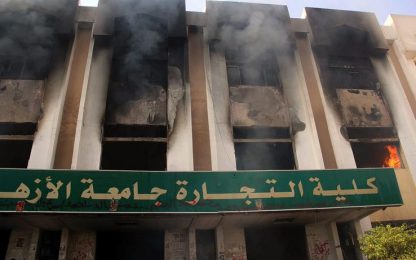 Egitto, scontri all'Università del Cairo: un morto