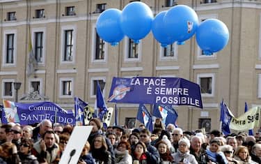 Il Papa: “Giustizia e pace iniziano a casa”