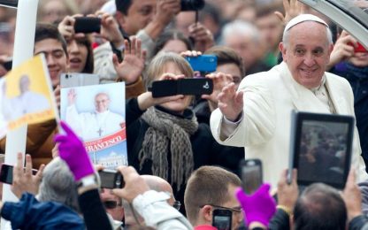 Il Papa: più spazio alle donne nella chiesa e nella società