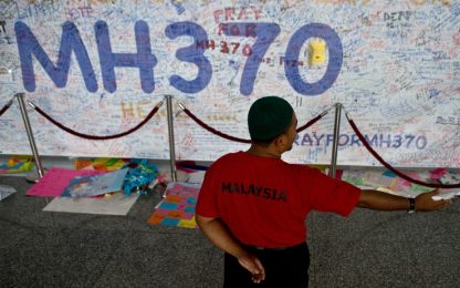 Resti di aereo in Mozambico, esperti: forse del volo MH370 scomparso