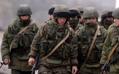 Ucraina, guerra di sanzioni tra Usa e Russia