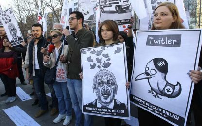 Turchia, come gli utenti hanno aggirato il blocco di Twitter