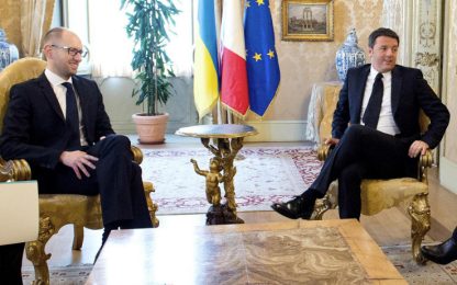 Ucraina, il premier Yatseniuk: "Putin vuole rinascita Urss"
