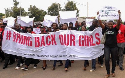 Nigeria, ritrovata una delle ragazze rapite da Boko Haram due anni fa