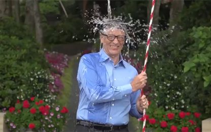 Bill Gates, doccia scozzese per beneficenza