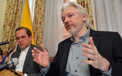 Wikileaks, Assange: "Lascerò presto l'ambasciata"