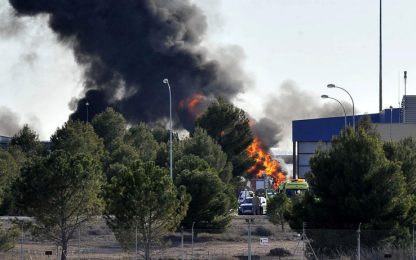 Spagna, si schianta F16: 10 morti e 9 italiani tra i feriti