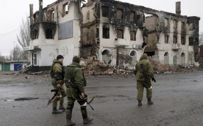 Ucraina, Ue condanna violazioni tregua: “Pronti ad agire”
