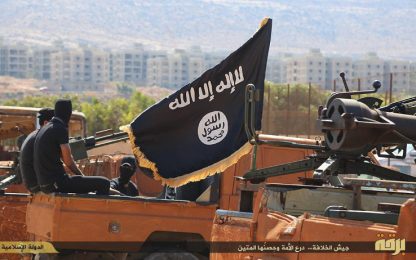 Isis, Parigi apre la caccia ai foreign fighters