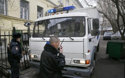 Omicidio Nemtsov, ceceno braccato da polizia si fa esplodere