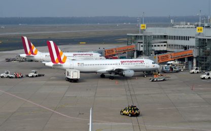 Germanwings, falso allarme bomba: evacuato aereo per Milano