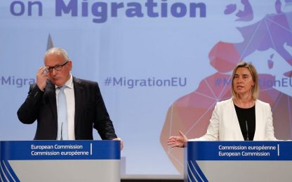 Immigrazione, l'Europa adotta la nuova agenda