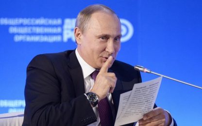 Bufera sulla "lista nera" di Putin, proteste europee