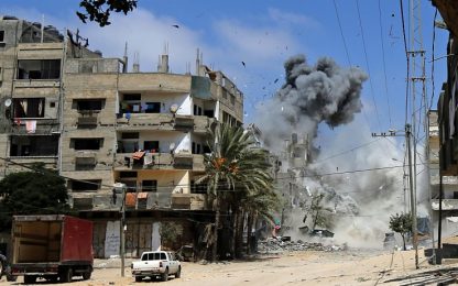 Amnesty accusa Israele: "A Gaza crimini di guerra"