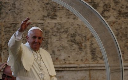 Appello del Papa contro precarietà e lavoro nero: "È vergognoso"