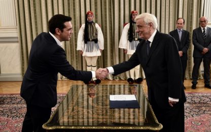 Grecia, nasce il governo Tsipras bis: Tsakalotos resta alle Finanze