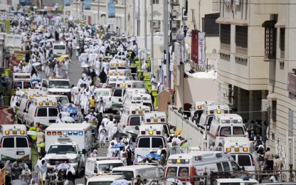 Strage per la calca alla Mecca, oltre 700 morti
