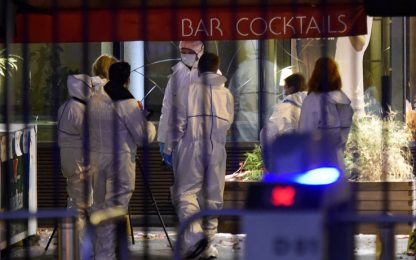 Strage di Parigi, due arresti in Austria: legami con attentati