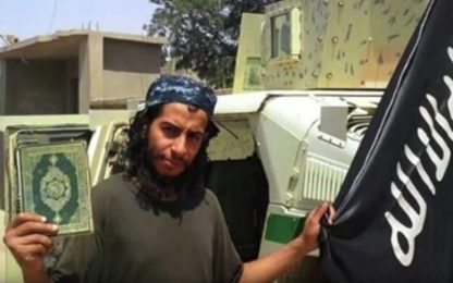 Isis, in un video le minacce degli attentatori morti a Parigi