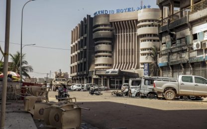 Burkina Faso, assalto a hotel: almeno 27 morti. Al Qaeda rivendica